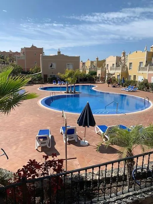 Cosy Apartment Rooftop Terrace Palm-mar 0*,  İspanya